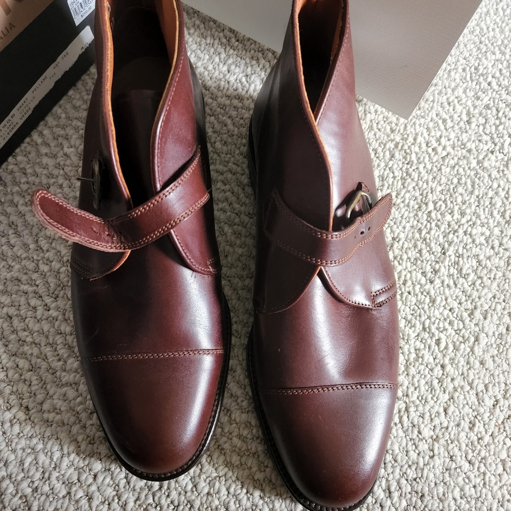 Men's shoes